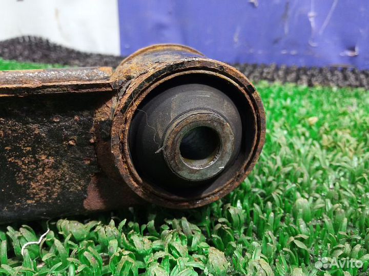 Рычаг передний верхний правый Nissan Patrol