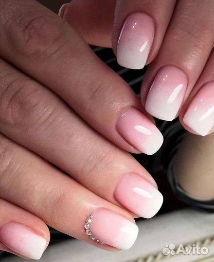 Мастер маникюра и педикюра