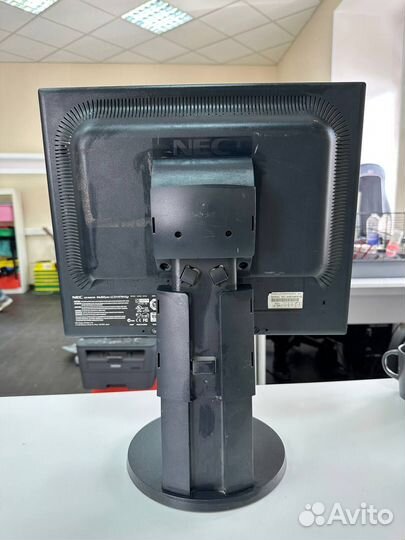 Монитор Nec