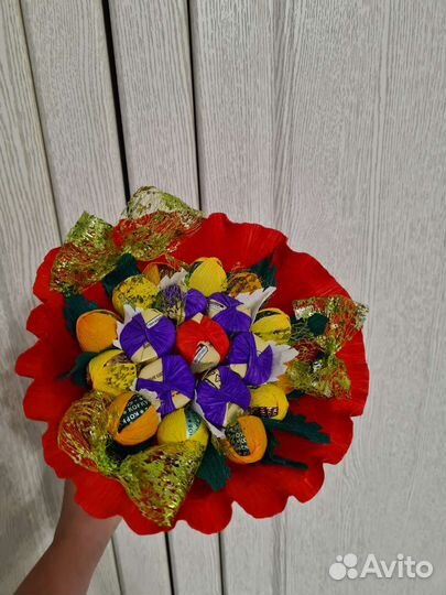 Сладкие букеты из конфет