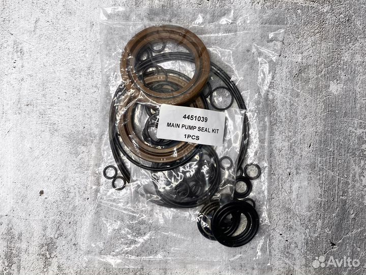 Ремкомплект гидронасоса ZX200 4451039 Hitachi