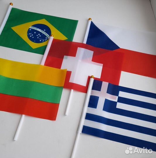 Комплект флагов 17 стран