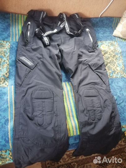 Брюки горнолыжные, скейтборд