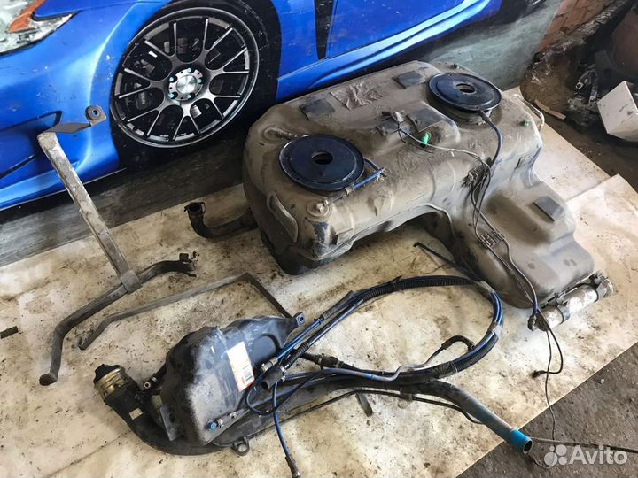 Топливный бак, горловина, абсорбер BMW X5 E53