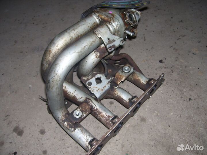 Mitsubishi Lancer 9 коллектор 1.3-1.6