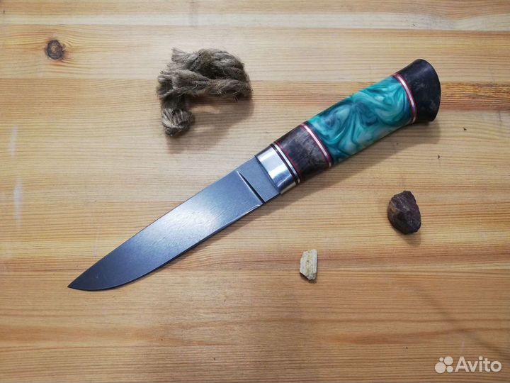 Подарочный нож