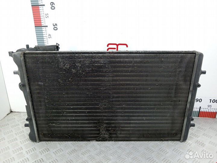 Радиатор основной для Volkswagen Golf 4