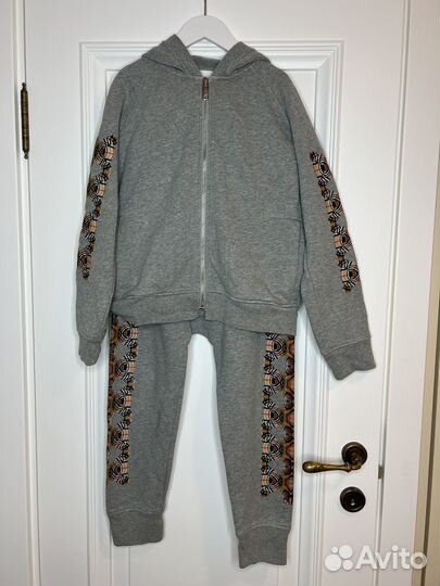 Костюм burberry