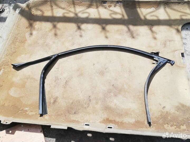 Уплотнитель бмв 3