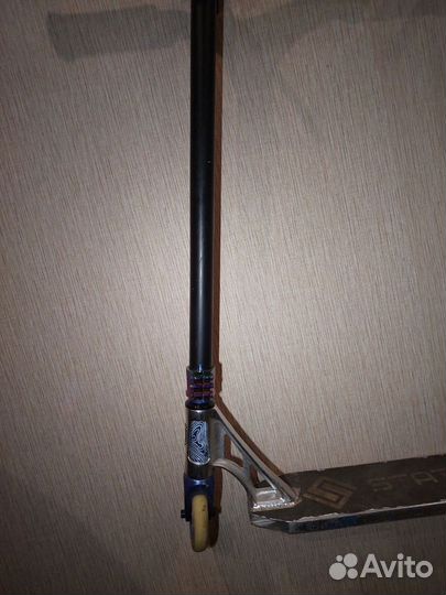 Трюковой самокат кастом парк