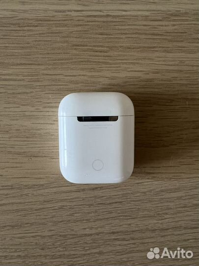 Кейс Apple AirPods 2. Оригинал