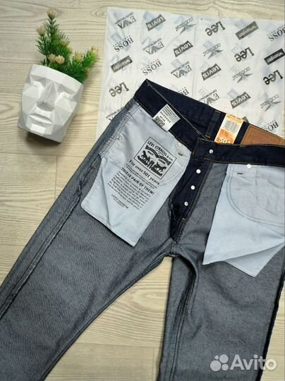 Джинсы Levi's 501 на болтах