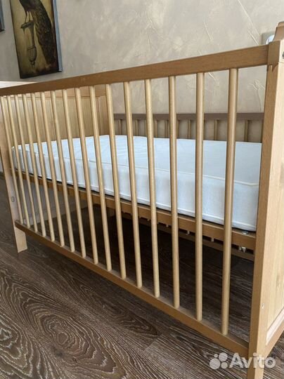 Детская кроватка IKEA с матрасом