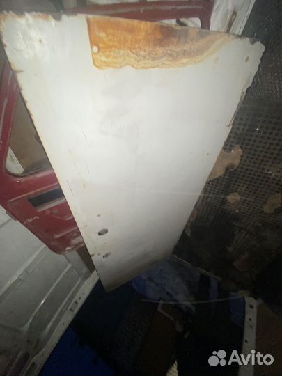 Продам входную металлическую дверь бу