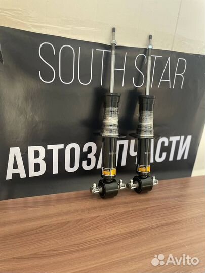 Передние амортизаторы Cadillac Escalade III