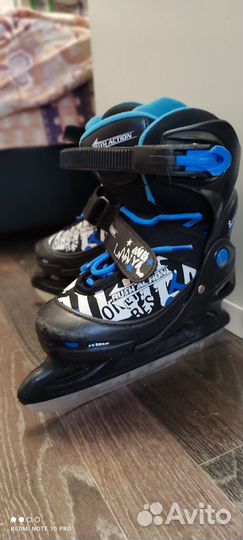 Коньки хоккейные