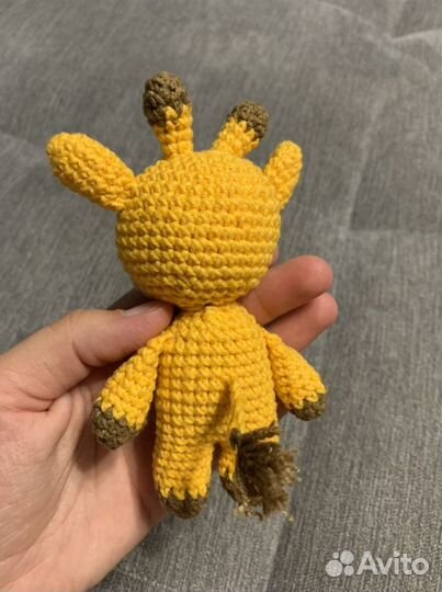 Вязаная игрушка Жирафик