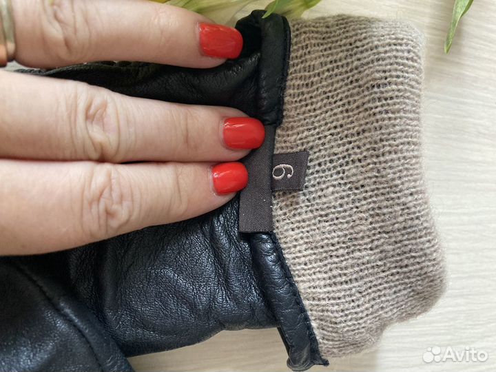 Перчатки Eleganzza