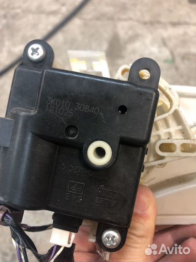 Сервопривод печки рено ниссан