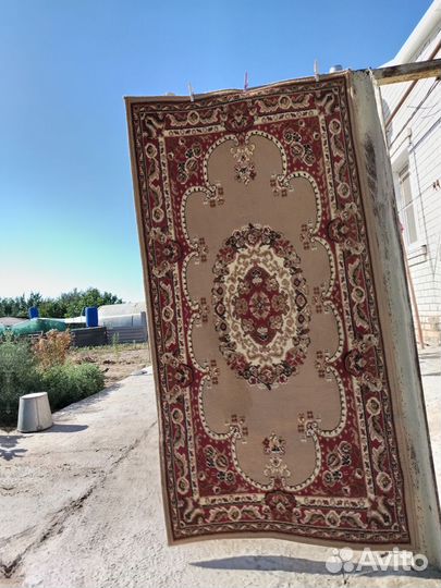 Ковер шерстяной