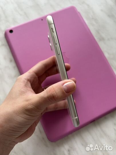 Телефон iPhone 11 128 gb