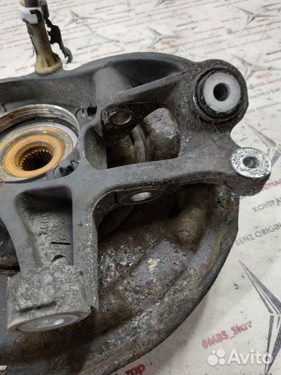 Кулак w211 Mercedes задний