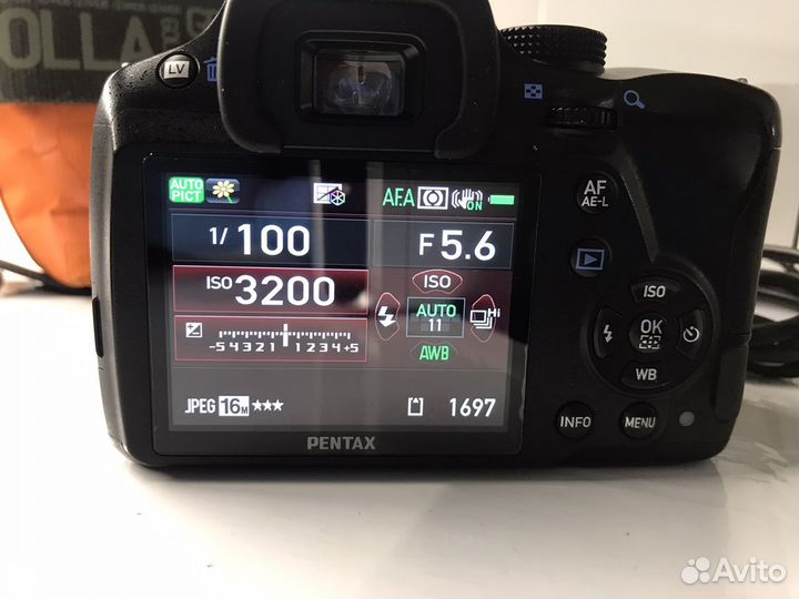 Зеркальный фотоаппарат Pentax K50