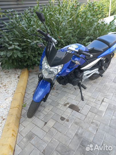 Мотоцикл 200куб