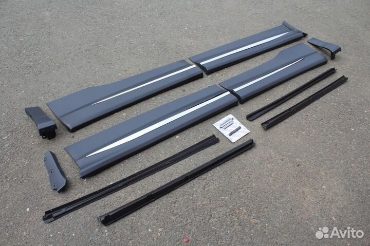 Накладки Alphard H30 / Vellfire 30 на двери, 2015