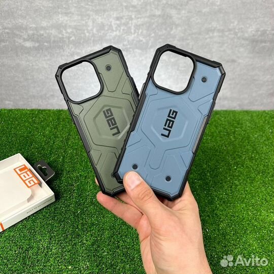 UAG Pathfinder - iPhone 15 Pro Max - MagSafe