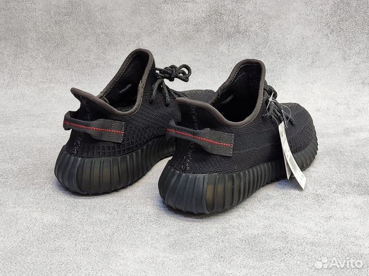 Adidas Yeezy Boost 350 black