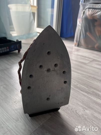 Утюг советский