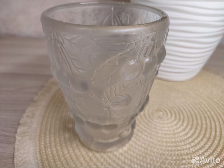 Ваза Вишни от Баролак 14 см 70годы винтаж СССР