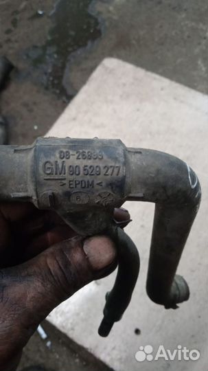 Патрубок охлаждения Opel Vectra B 1.8