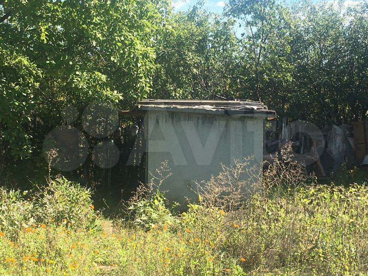 Дача 10 м² на участке 6 сот.