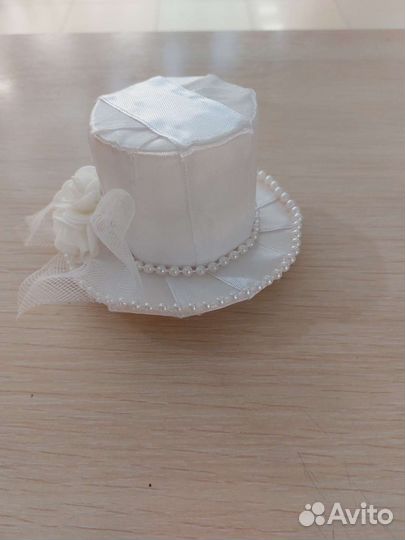 Шляпка заколка