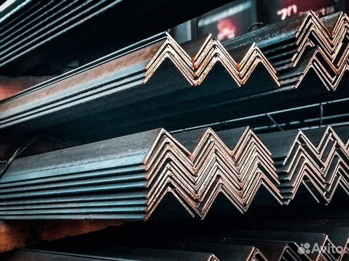 Уголок металлический