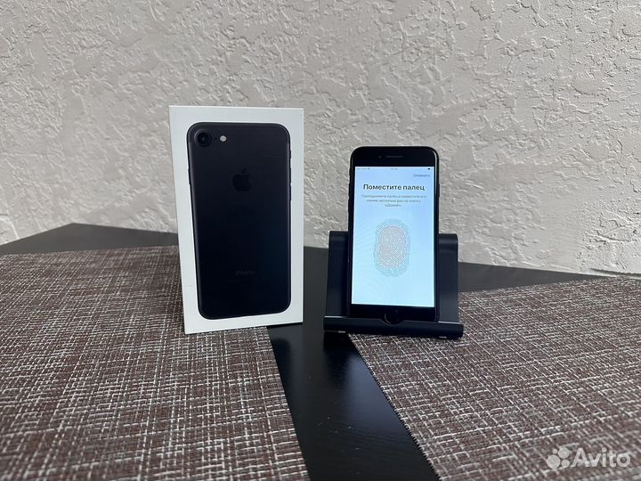 iPhone 7 32 Gb Black Ростест