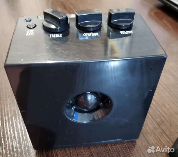 Бас процессор + басовый комбик + аккумулятор крона