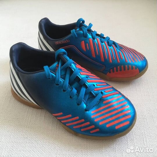 Футзалки детские adidas predator absolado р.28