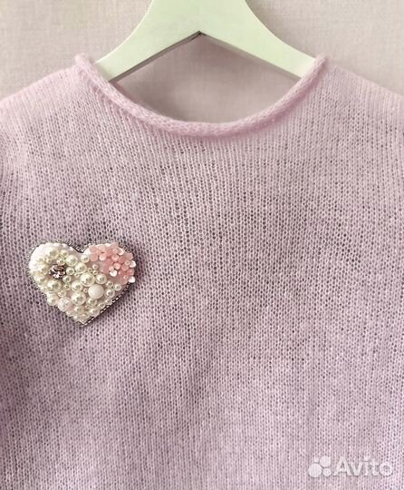 Брошь-сердце