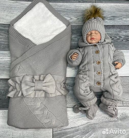 Зимний вязаный комплект на выписку