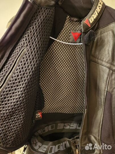 Мотокомбинезон женский dainese раздельный