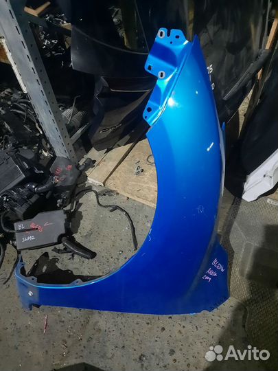 Переднее Левое Крыло Mazda 3 BL 2009-2012 г.в