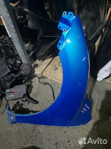 Переднее Левое Крыло Mazda 3 BL 2009-2012 г.в