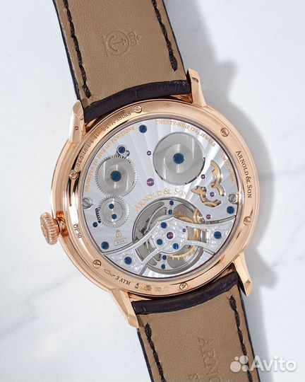 Часы золотые Arnold & Son Tourbillon