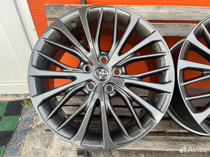 Оригинальные диски R18 от Toyota Camry