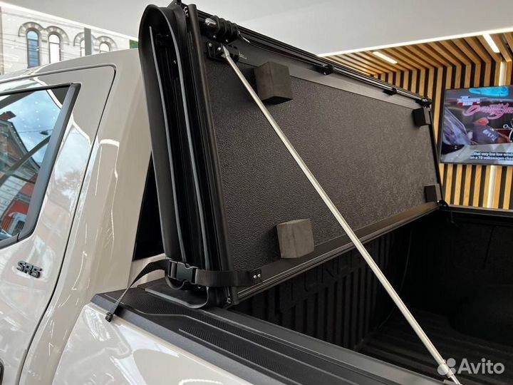 Крышка кузова Toyota Tundra 2023 Crew Cab