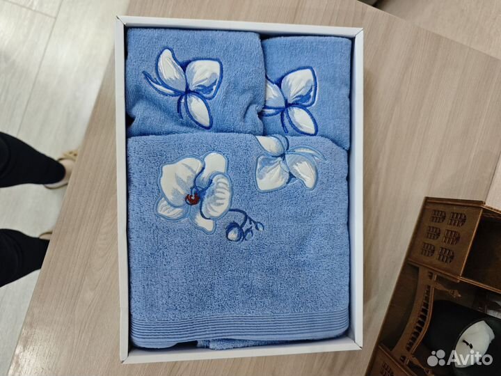 Набор полотенец махровых 