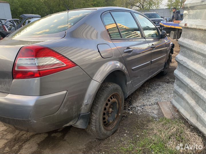 Renault Megane 1.6 AT, 2008, битый, 150 000 км